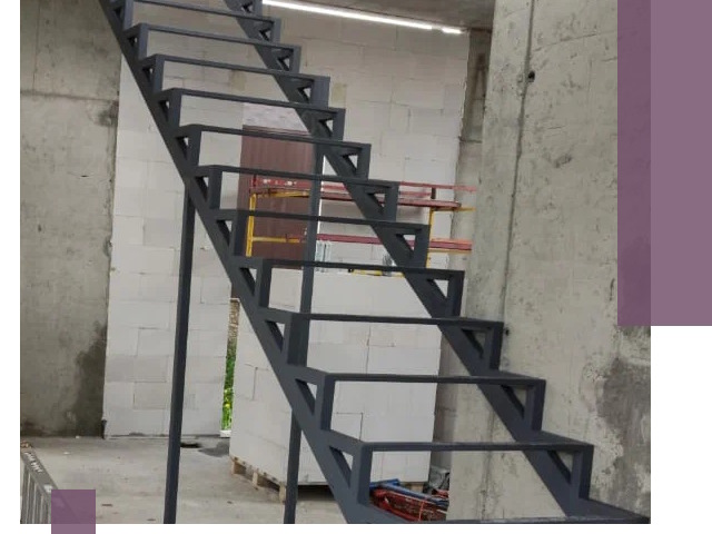 Демонтаж металлических лестниц в Слободской быстро и безопасно