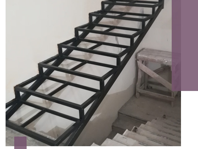 Демонтаж лестниц на металлокаркасе в Слободской: быстрый вывоз и разбор