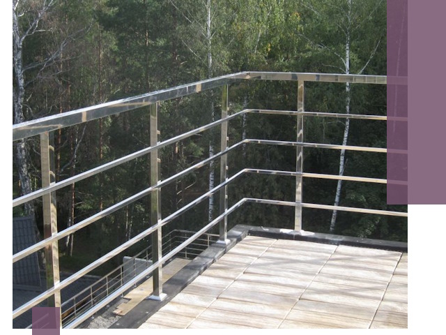 Парапеты из нержавеющей стали в Слободской — изготовление и монтаж