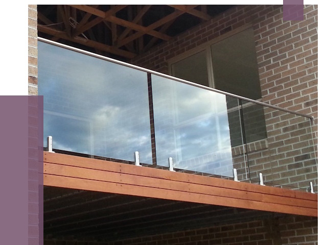 Стеклянные парапеты на крыше и террасе в Слободской от 11593 руб. | ПРОЛЁТ-Слб